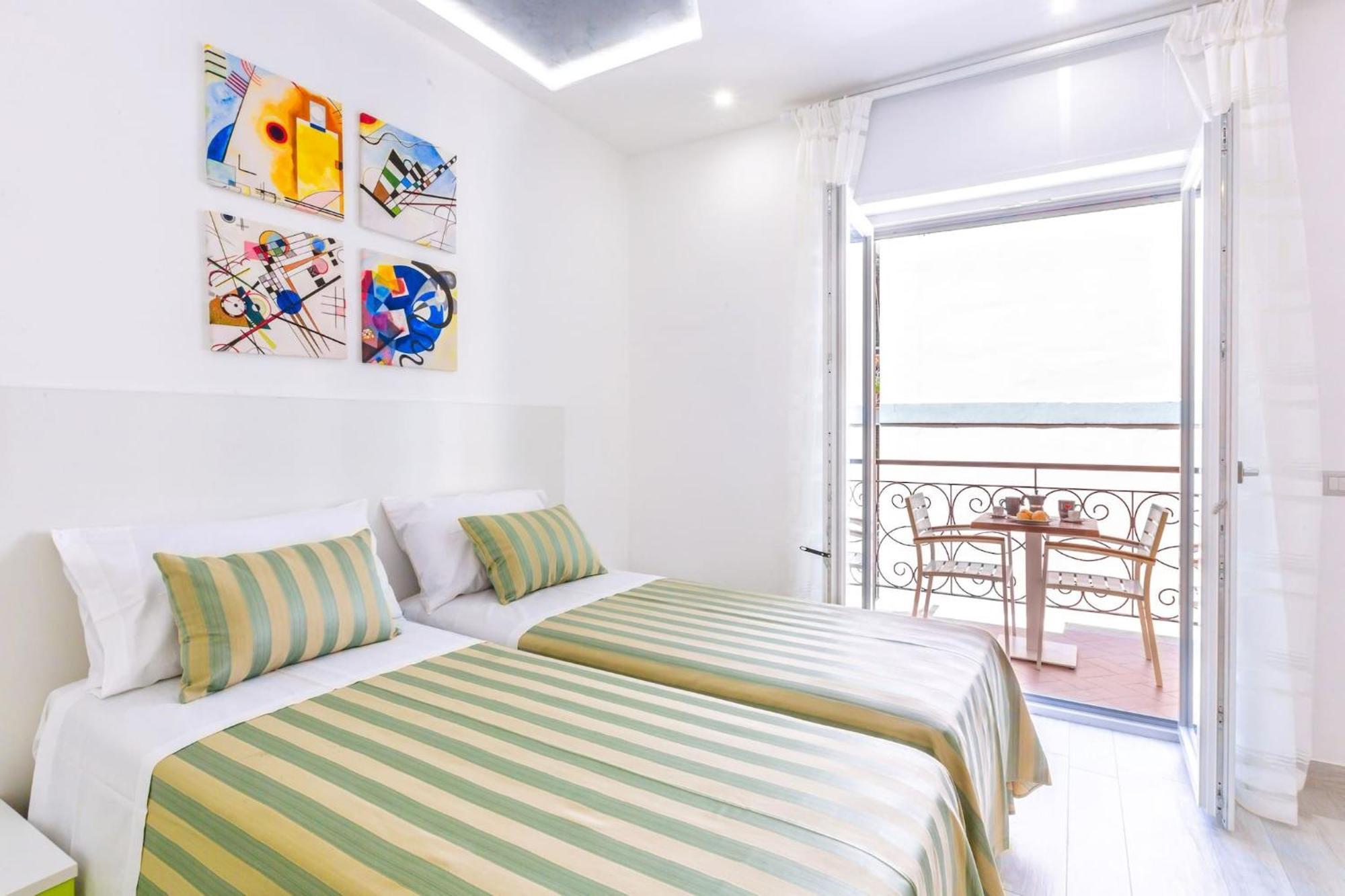 Sorrentovibes - New & Stylish Two Bedroom Apartment With Balconies Exterior photo