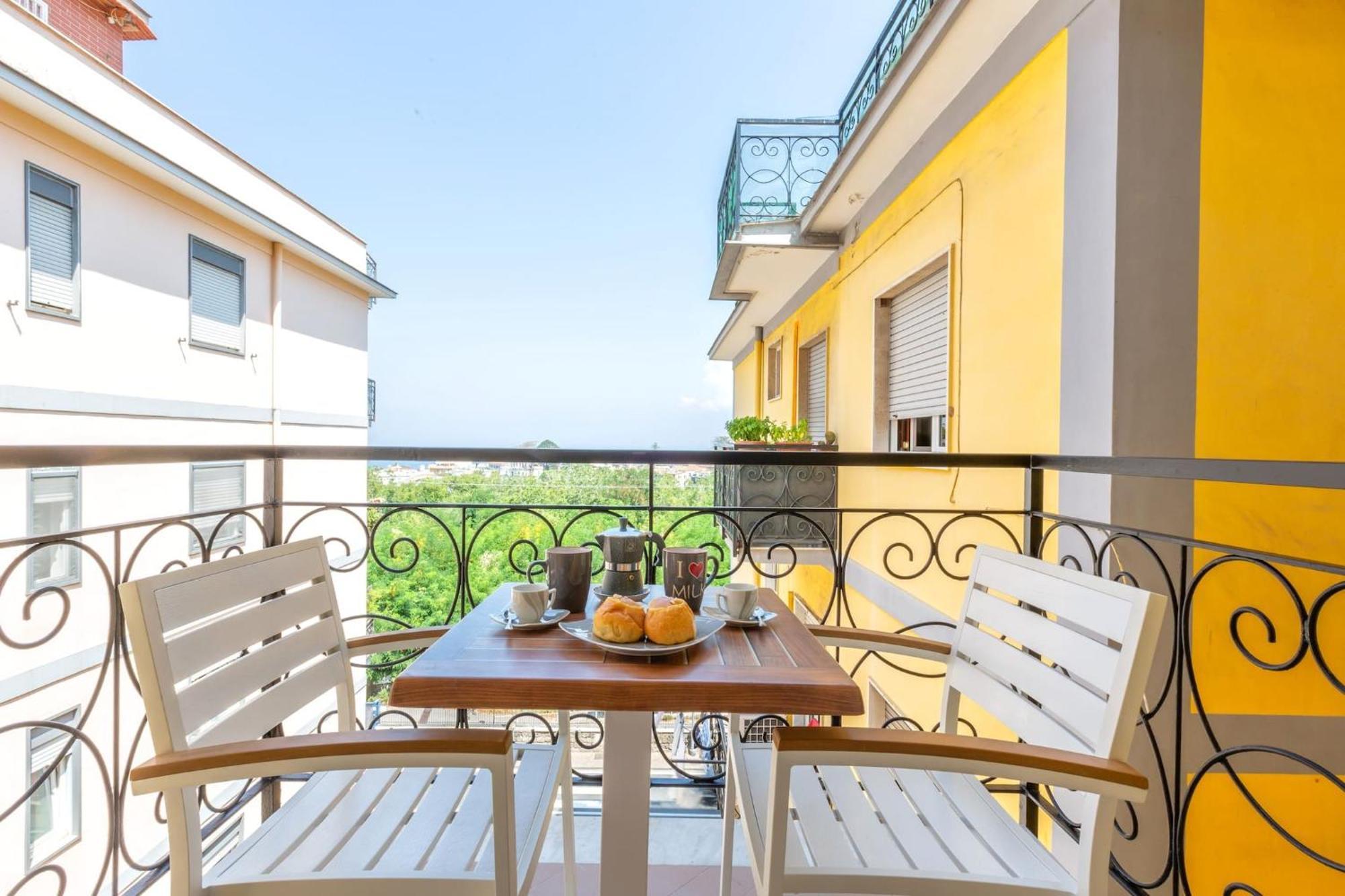 Sorrentovibes - New & Stylish Two Bedroom Apartment With Balconies Exterior photo